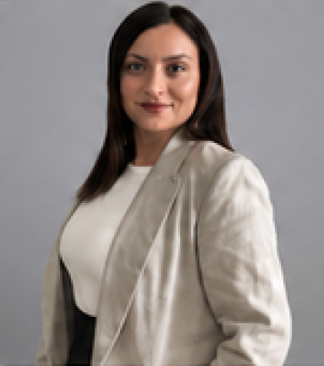 Frau Betül Çakır